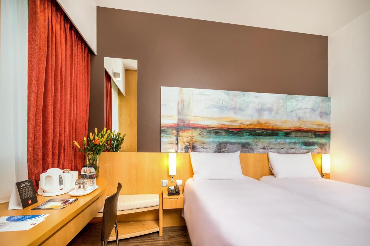 Ibis One Central - World Trade Centre Dubai Eksteriør billede